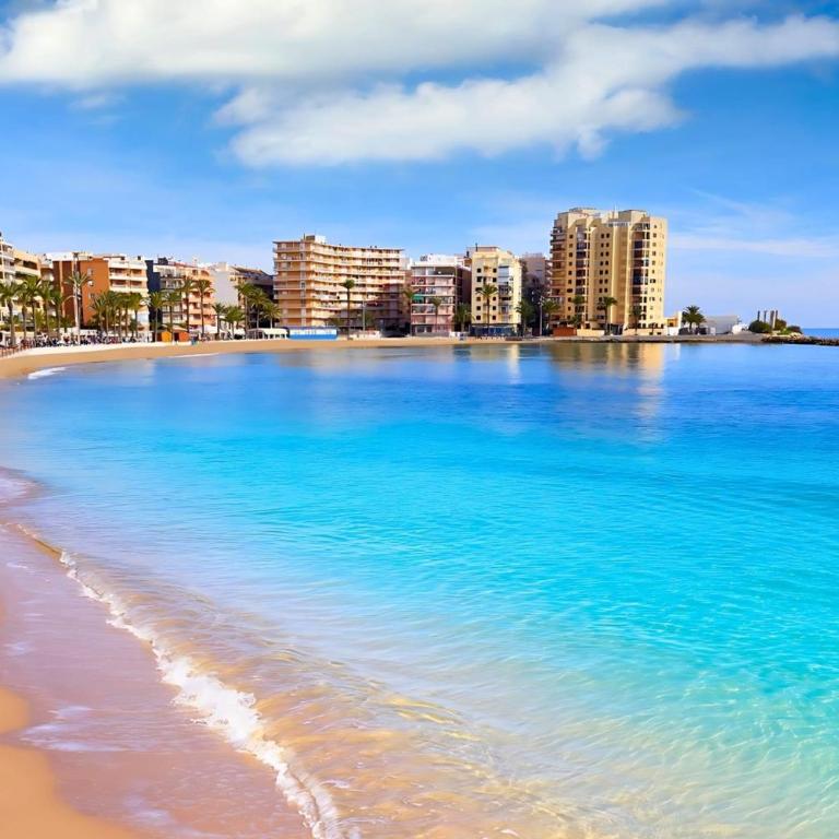 Apartamento Premium en Las Colinas Golf piscina y terraza - Apartamento - 64