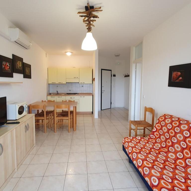 Residence Luna - Appartamento con 1 Camera da Letto, Balcone e Vista Mare Laterale - 16