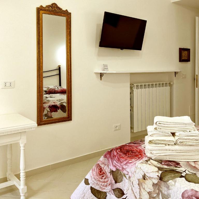 Il Veliero B&B - Double or Twin Room with Private Bathroom - 2