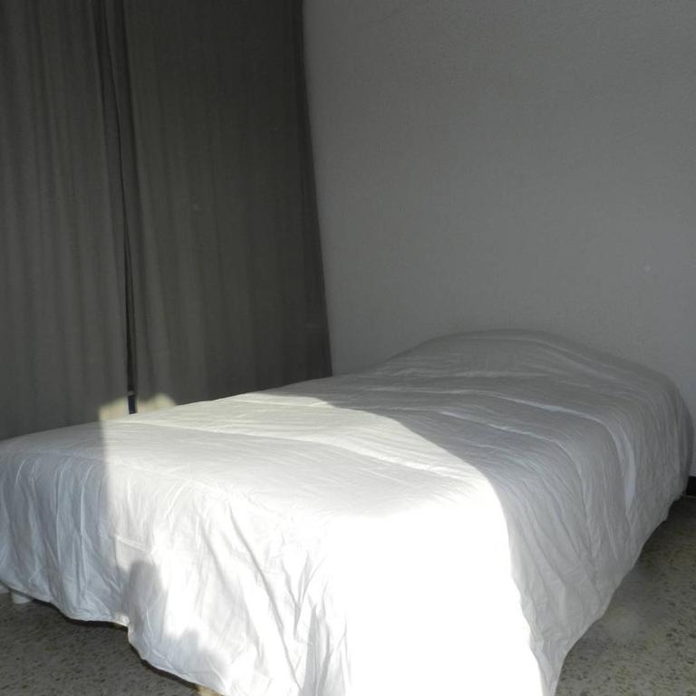 BO260-308 Appartement 2 pièces 4 couchages BORMES LES MIMOSAS - Two-Bedroom Apartment - 7