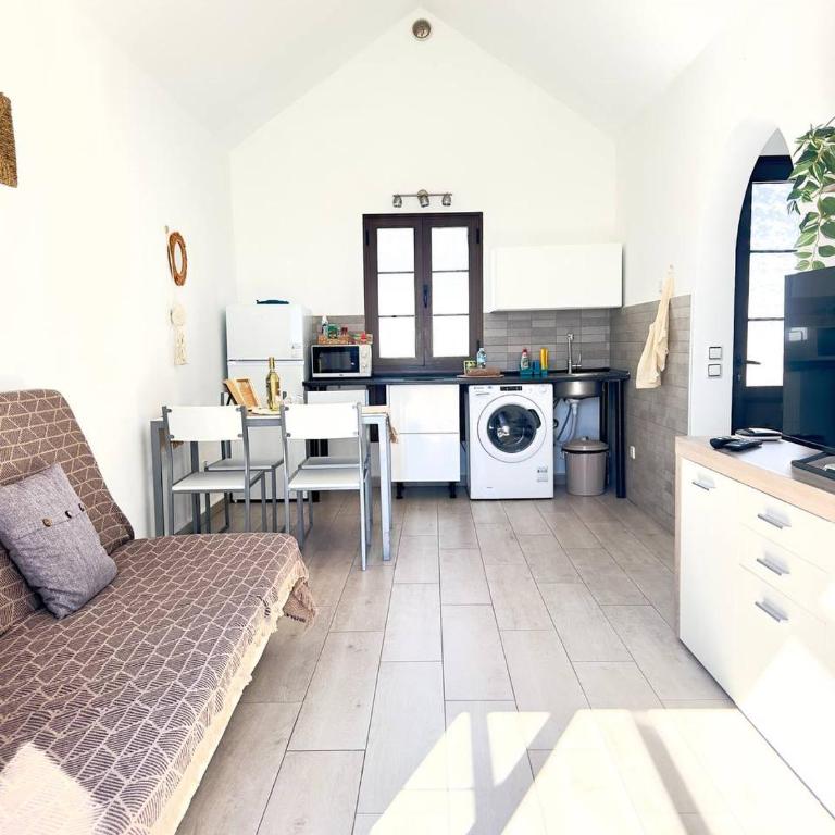 First Love - One-Bedroom Apartment - 22