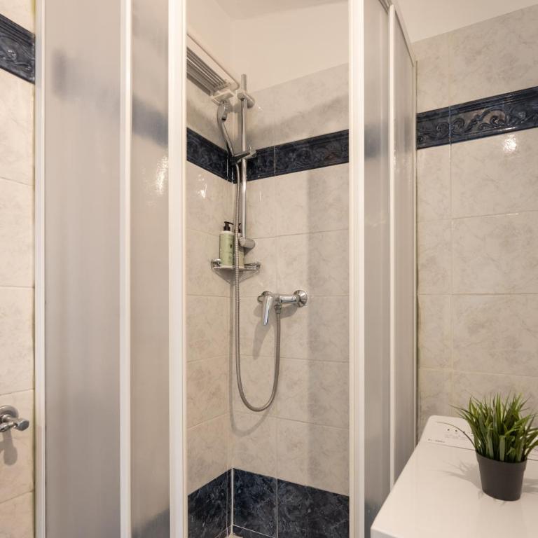 Via del Corno, 1 - Paola Apt - Elegant apartment with elevator - Appartamento con 2 Camere da Letto - 29