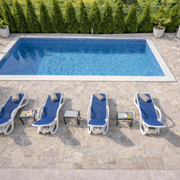 Azzurro Apartments with Swimming pool & Jacuzzi - Apartman sa 1 Spavaćom Sobom - 2