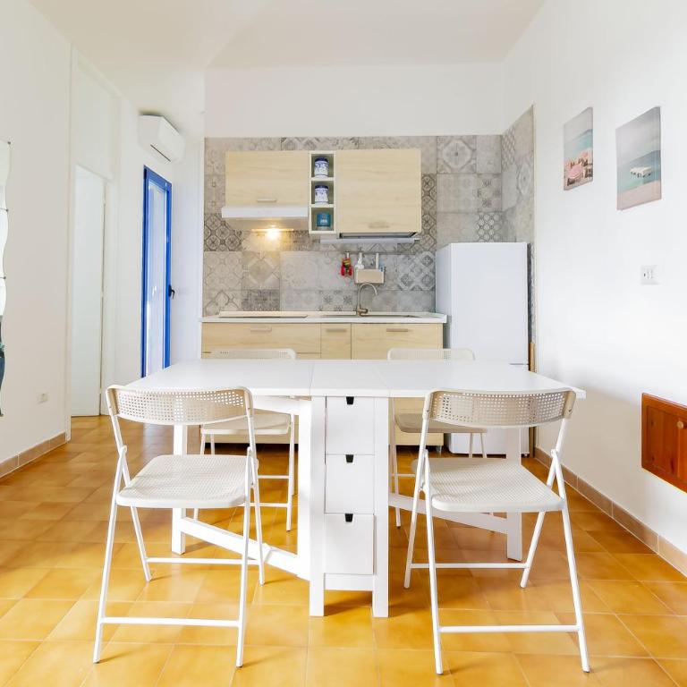 Heavenly flat- Torre dell'Orso - Appartamento con 2 Camere da Letto - 4