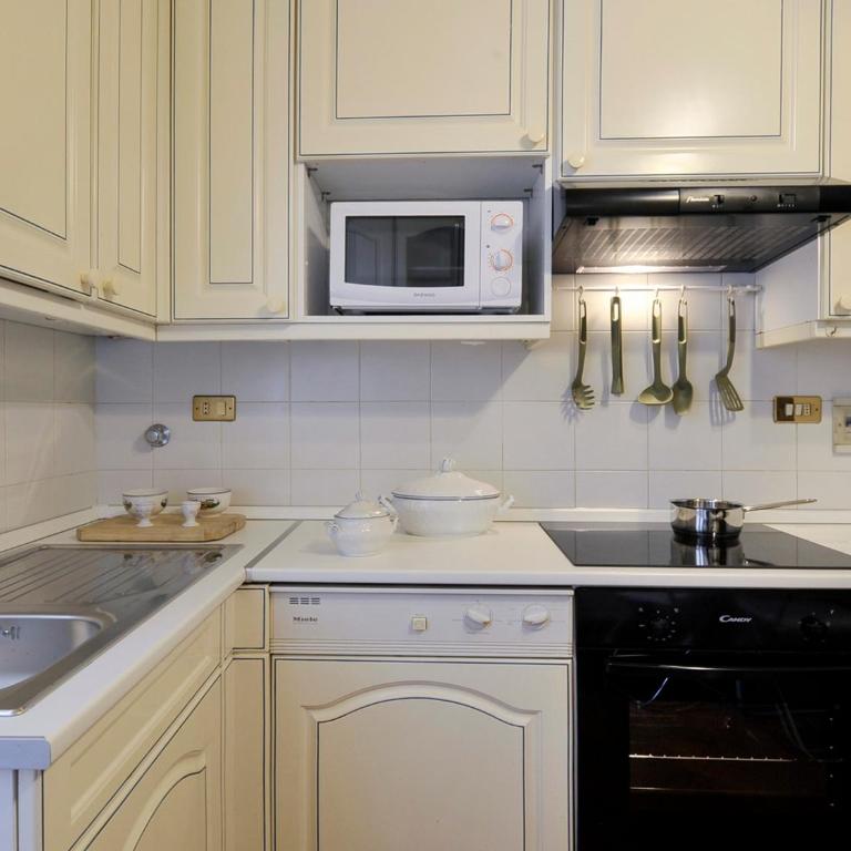 UR NEST Strada Maggiore - Three-Bedroom Apartment - 14
