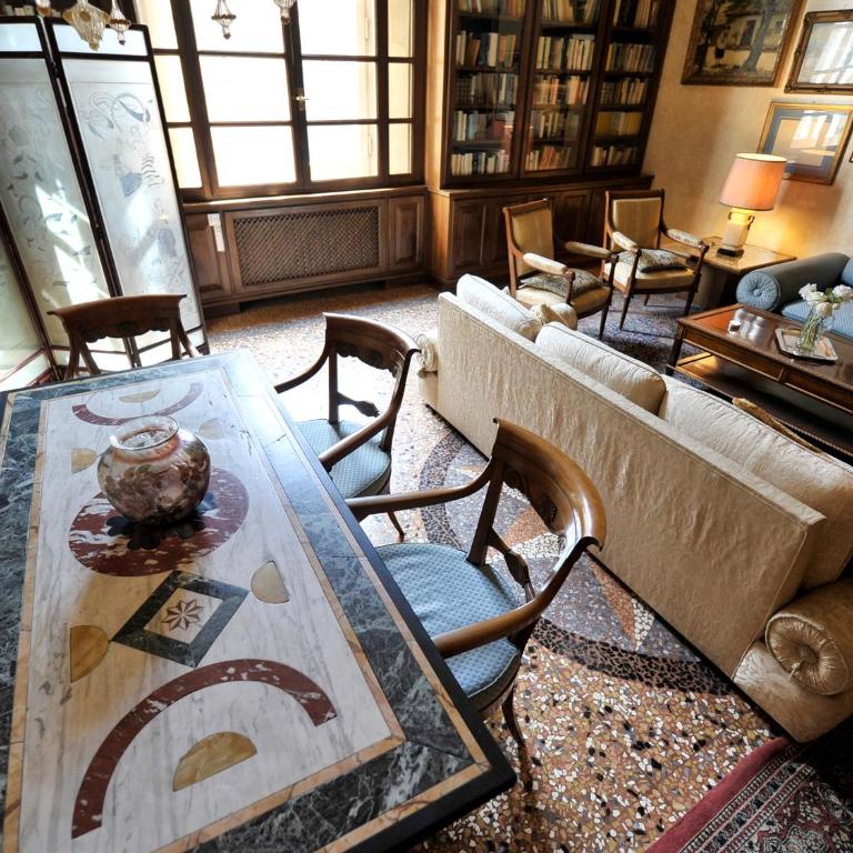UR NEST Strada Maggiore - Three-Bedroom Apartment - 9