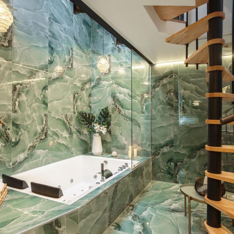 Maison 1887 - Suite avec Jacuzzi - 9