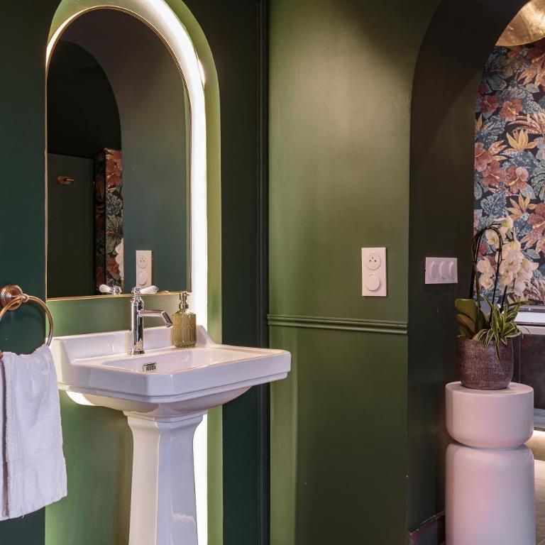 Maison 1887 - Suite avec Jacuzzi - 9