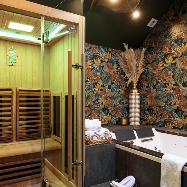 Maison 1887 - Suite avec Jacuzzi - 14