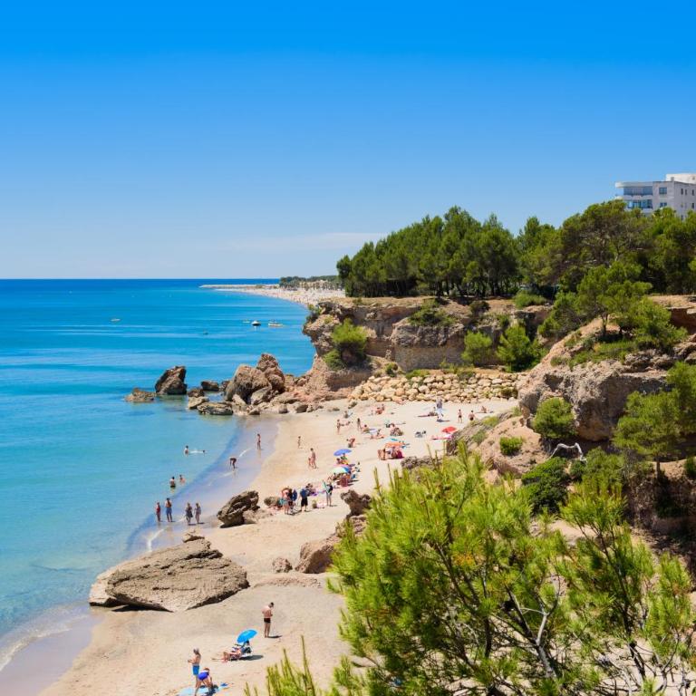 Apartamento con parking la Pineda Costa Dorada - Two-Bedroom Apartment - 34