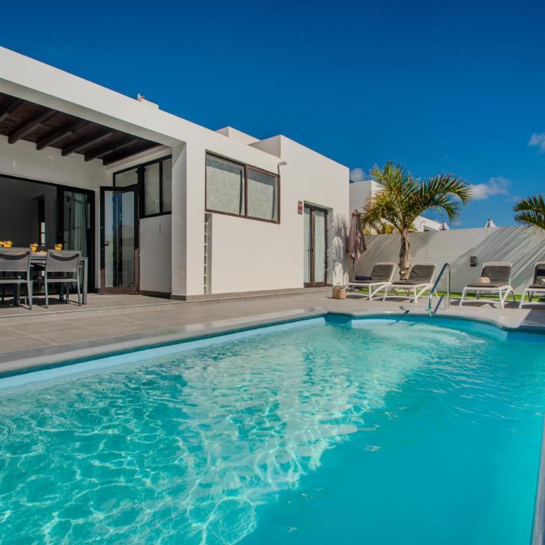 VILLA ORCADES CLOSE TO TOWN CENTER POOL & A/C - Villa de 2 dormitorios - 1