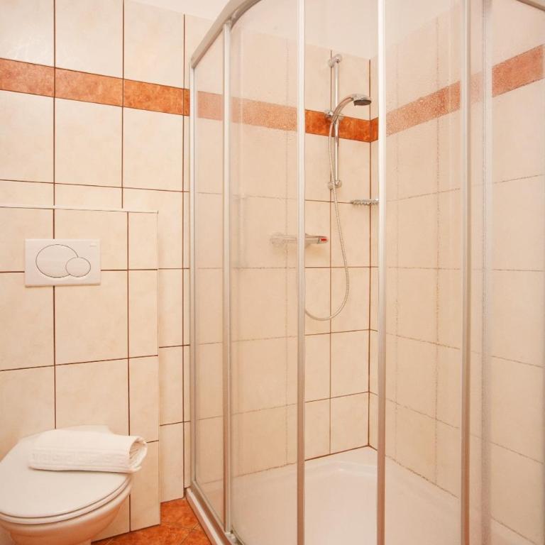 Pension Regia - Einzelzimmer mit Balkon - 2