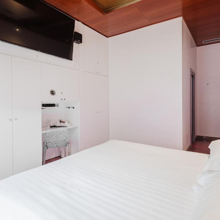 Hotel Trecento - Camera King Deluxe - 7