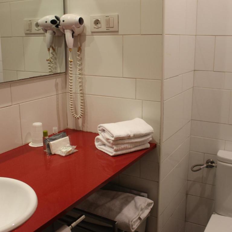 Apartaments Ciutat Vella - One-Bedroom Apartment - 13