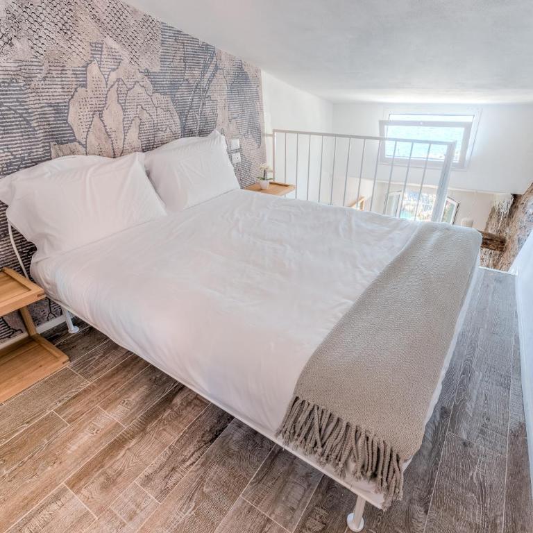 Luxury Seaview Rooftop by The First - Apartamento de 2 dormitorios con terraza y vistas al mar - 5
