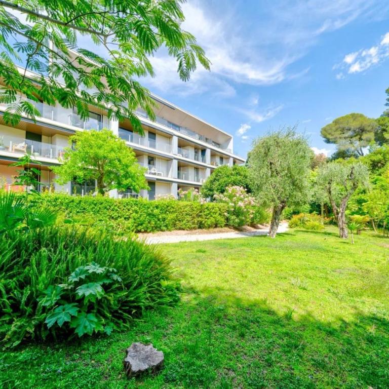 Oxford-Californie Luxury 4-Bedroom Penthouse With Parking - Appartement - 12