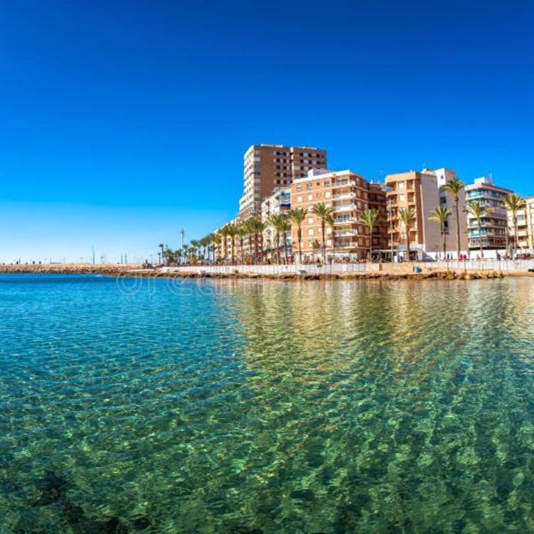 Torrevieja CityCenter LocosBeach 50m Exclusive Apartment - Apartamento de 2 dormitorios - 37