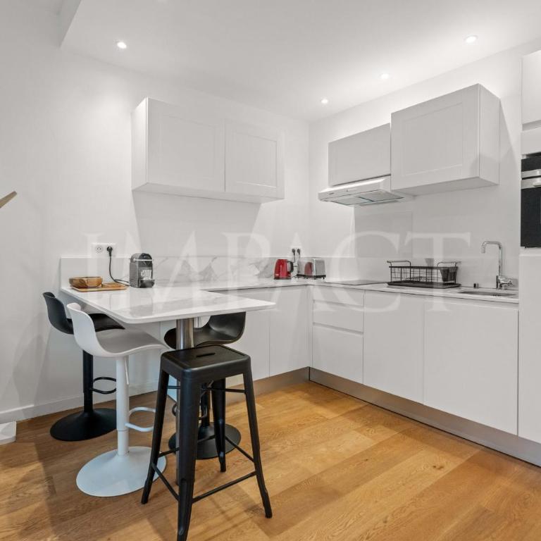REF 2023- Cannes Croisette - Apartment to rent - Apartment - 3