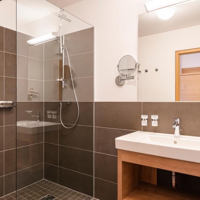 Landal Resort Maria Alm - Apartment mit 3 Schlafzimmern - 4