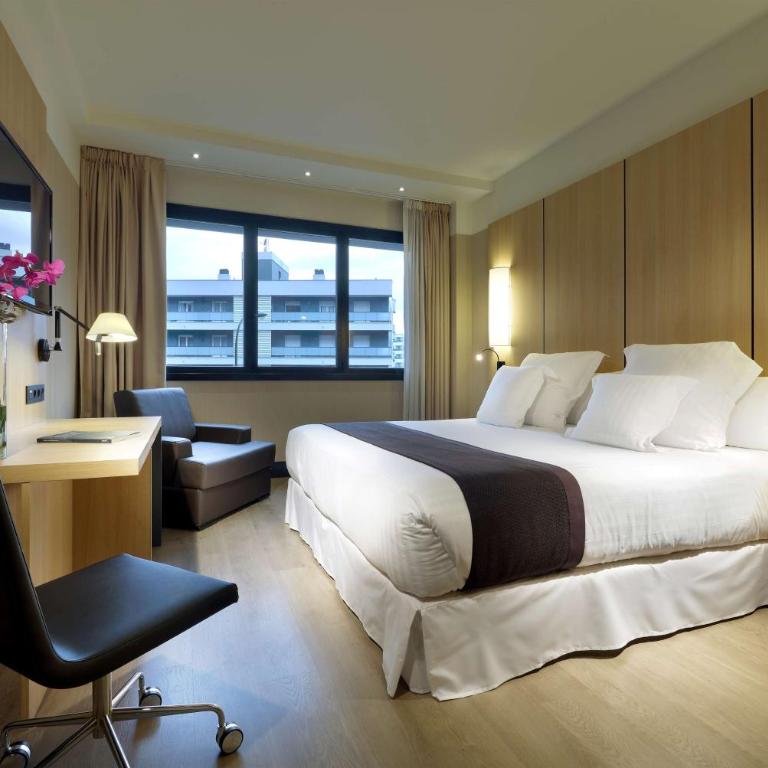 Occidental Bilbao - Superior King Room - 2