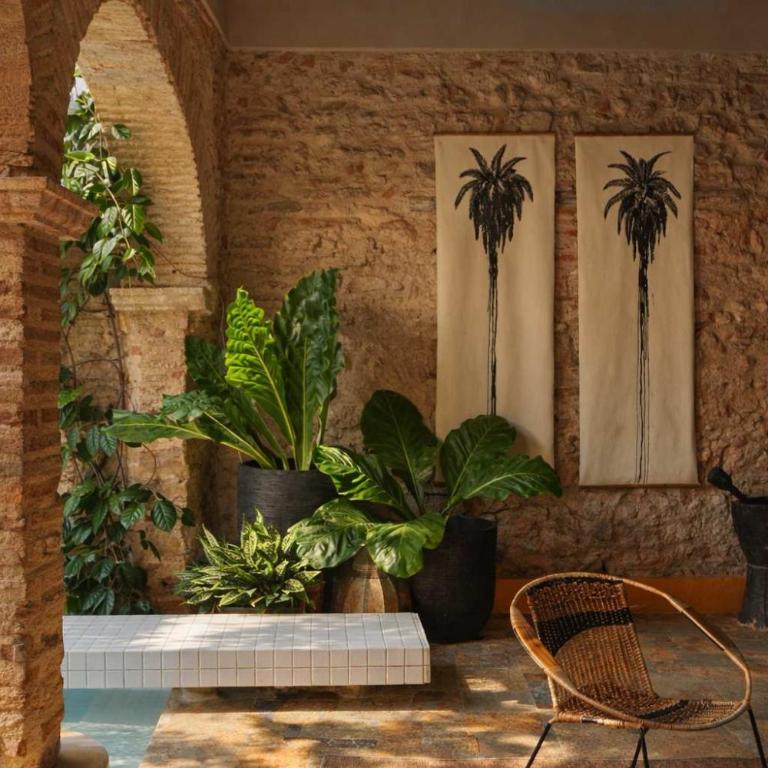NOK Luxury Colonial Villa 6BR with Pool Staff & Breakfast at Getsemani - Villa - 2