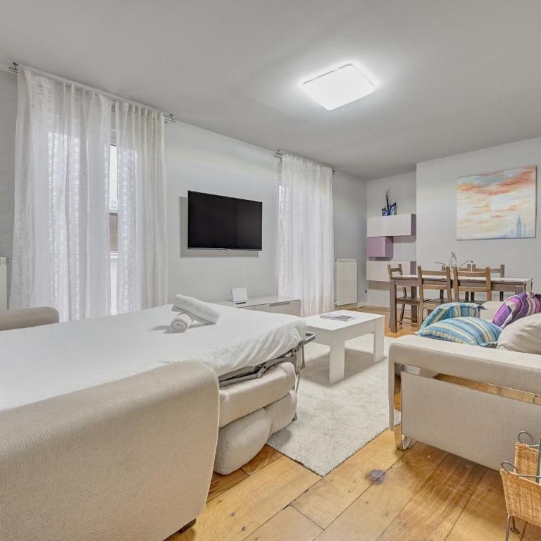 Apartamento la Mayor by Clabao - Three-Bedroom Apartment - 21