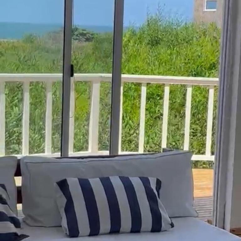 Casa con vista al mar sobre médano - Three-Bedroom House - 19