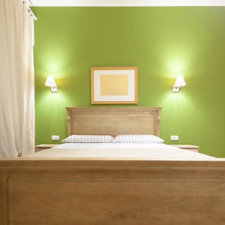 Piazza Marina - Deluxe Double Room - 11