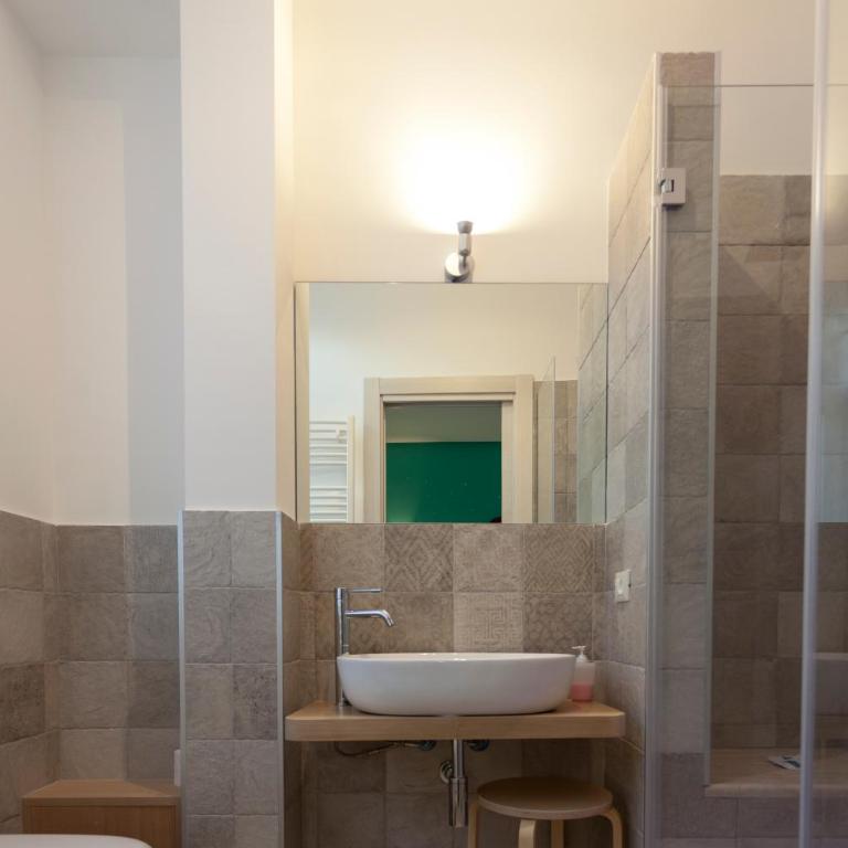 Piazza Marina - Double or Twin Room - 16