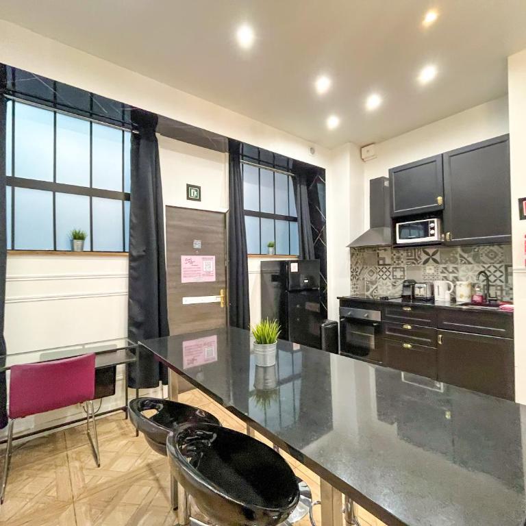 Urban Flat 55 - ATELIER MARILYN MONROE - Appartement - 17