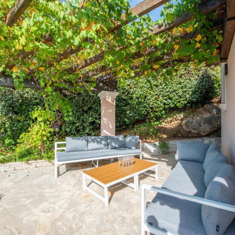 Villa Yasmine Cavalaire - Villa con vistas al mar - 85