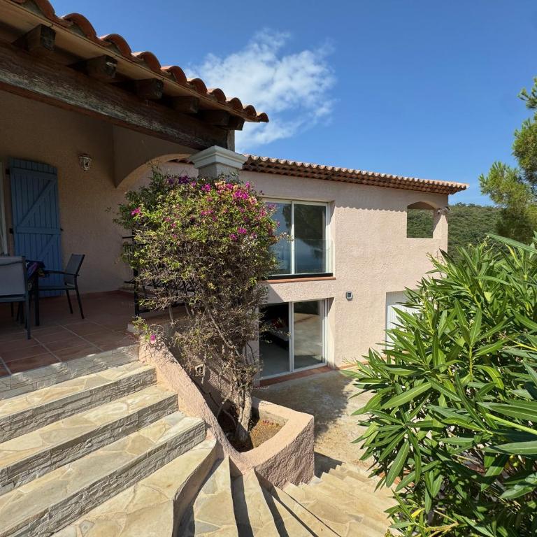 Villa Yasmine Cavalaire - Villa con vistas al mar - 21