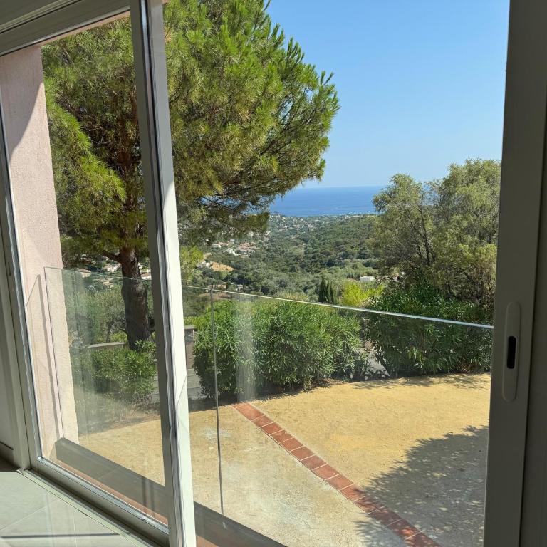 Villa Yasmine Cavalaire - Villa con vistas al mar - 39