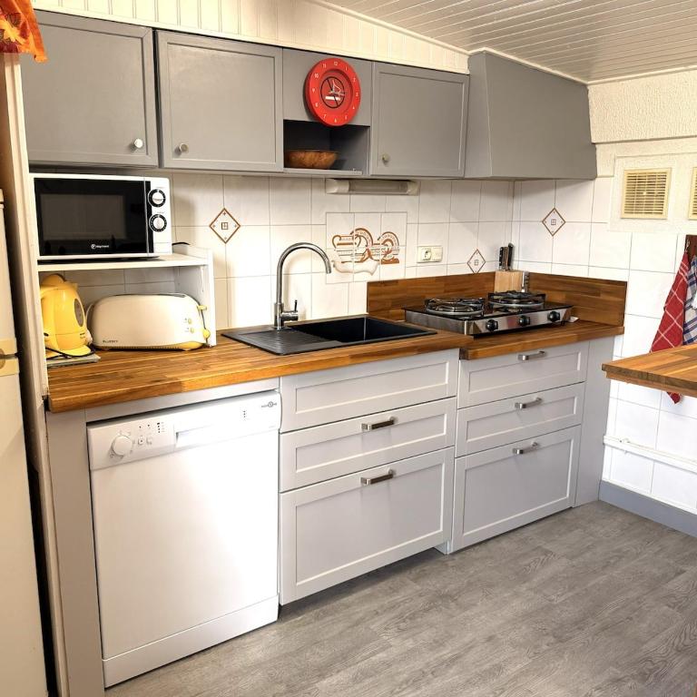 Maison de vacances à 100 m de la mer - 4 personnes - Maison 2 Chambres - 9