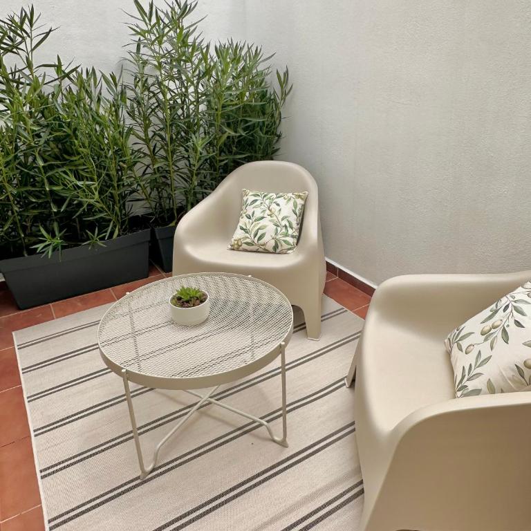 Dúplex Centro y Mar en Fuengirola, Málaga by Casa Flor - Apartamento Deluxe de 3 dormitorios - 2