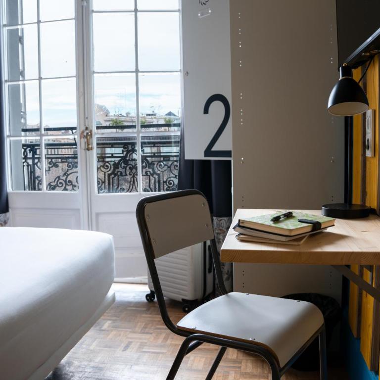 Room Casa Gracia - Quadruple Room with View - 4