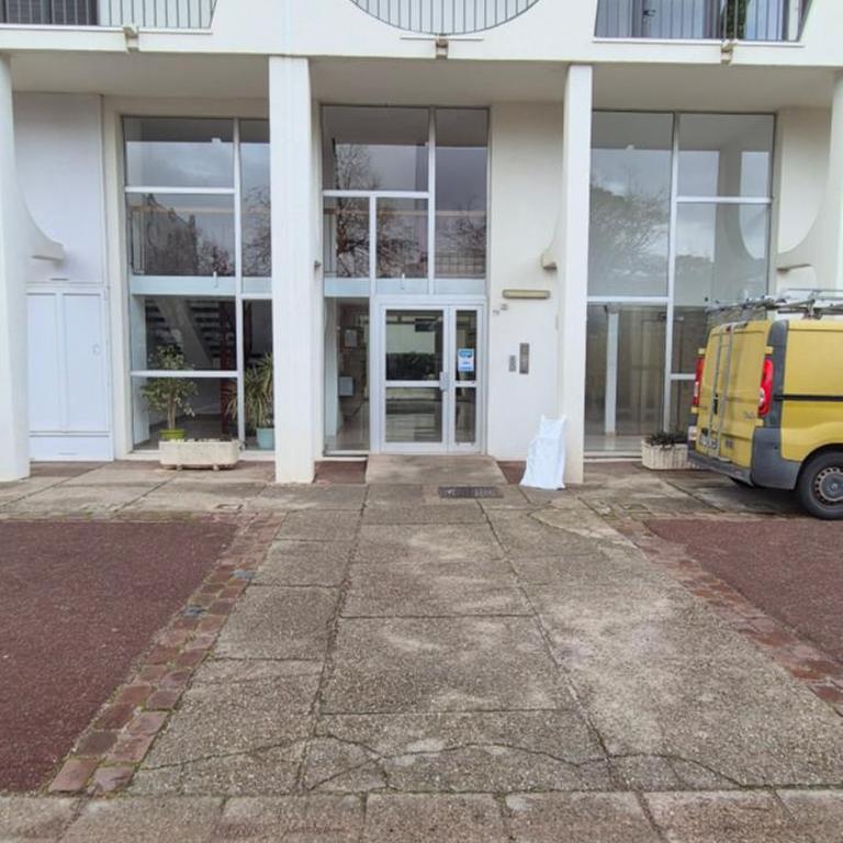 Appartement chic & design sur le port - One-Bedroom Apartment with 2 Terraces - 22
