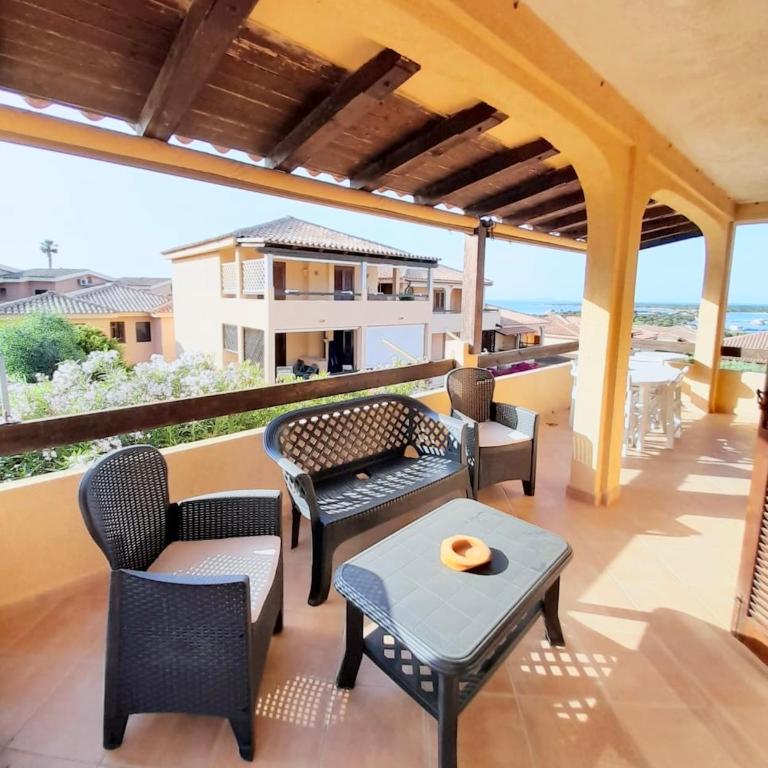 Apartment 6 beds in Marinella with SEA VIEW - Appartamento con 2 Camere da Letto e Vista Mare - 10