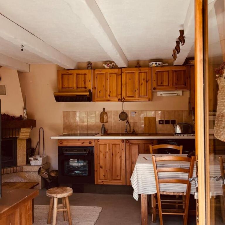 Grange pour 6 personnes avec studio indépendant - Chalet 2 Chambres - 14