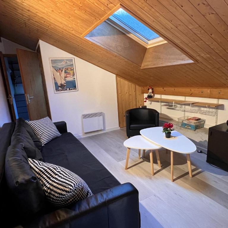 Appartement 3 pièces, mezzanine, 6 pers, proche remontées mécaniques, WiFi - FR-1-676-66 - Apartment - 3