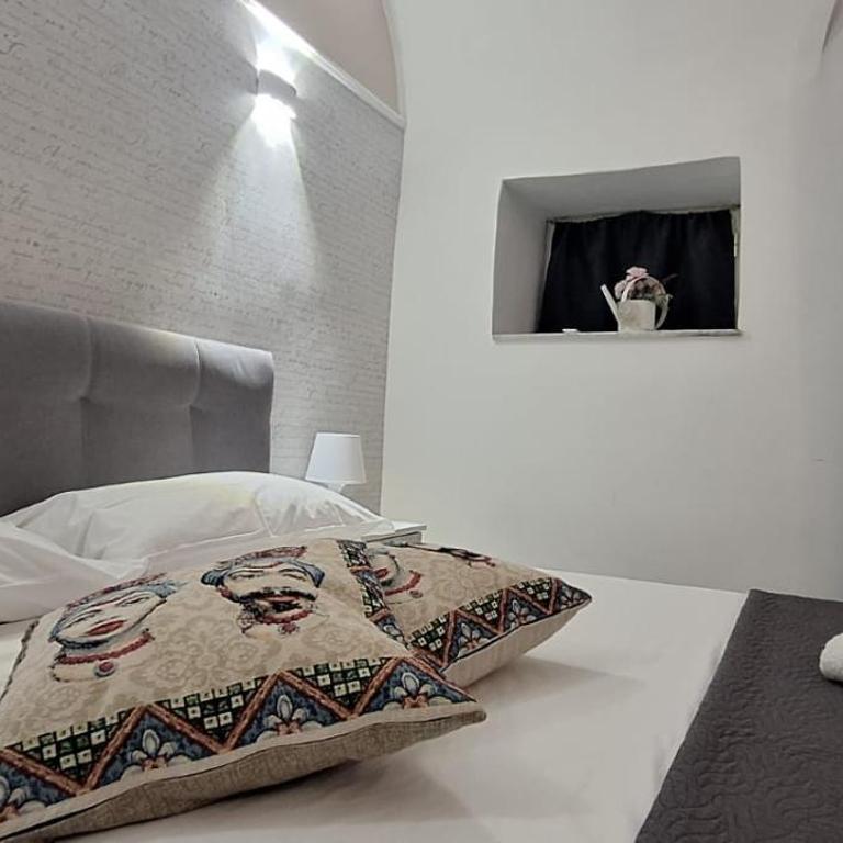 Lilly house - Double Room with Private Bathroom - 11