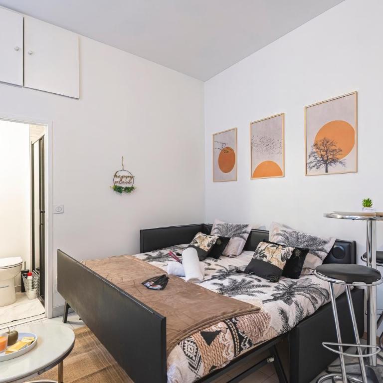 cozy apartment in city , free wifi ,coffe shops downstairs - Appartamento con 1 Camera da Letto - 11