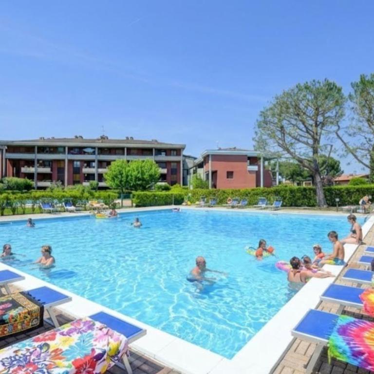 Dolce vita with Garden and Pools DesenzanoLoft Official Partner Homes & Villas by Marriott Bonvoy - Appartamento con Vista Piscina - 2