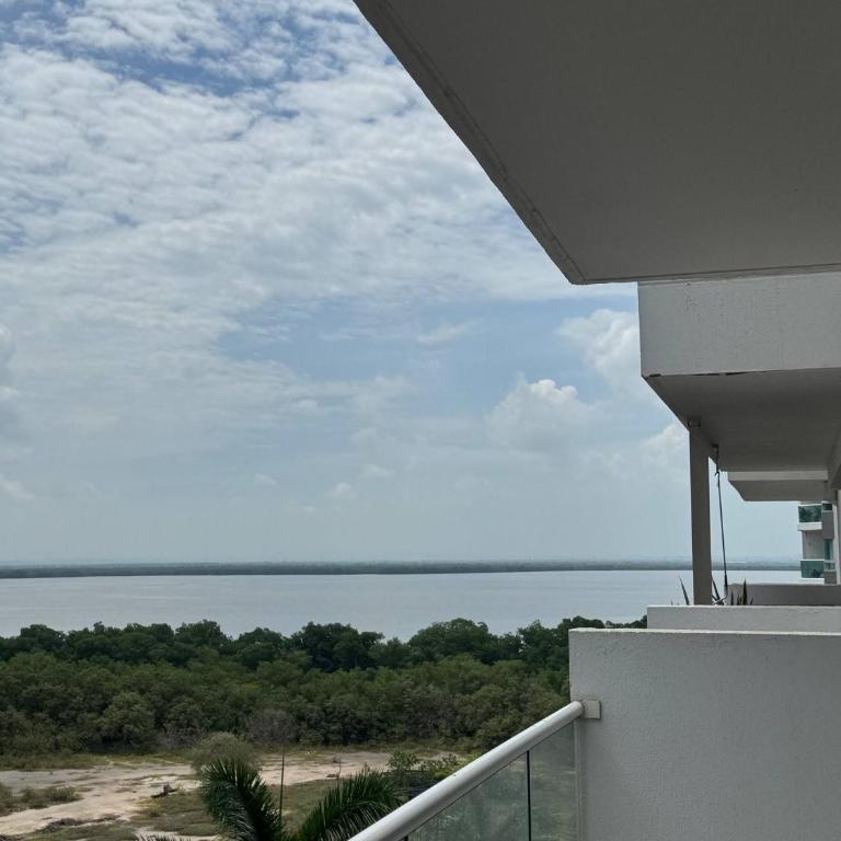Cartagena Cielo Mar Apartment Steps from the Beach - Apartment - 36