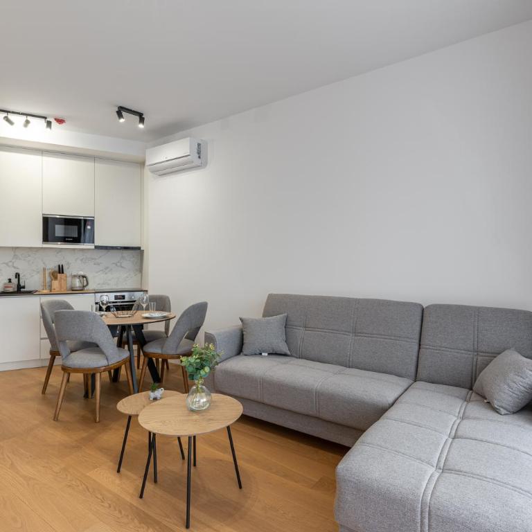 Stunning Bečići Apartment - One-Bedroom Apartment - 3