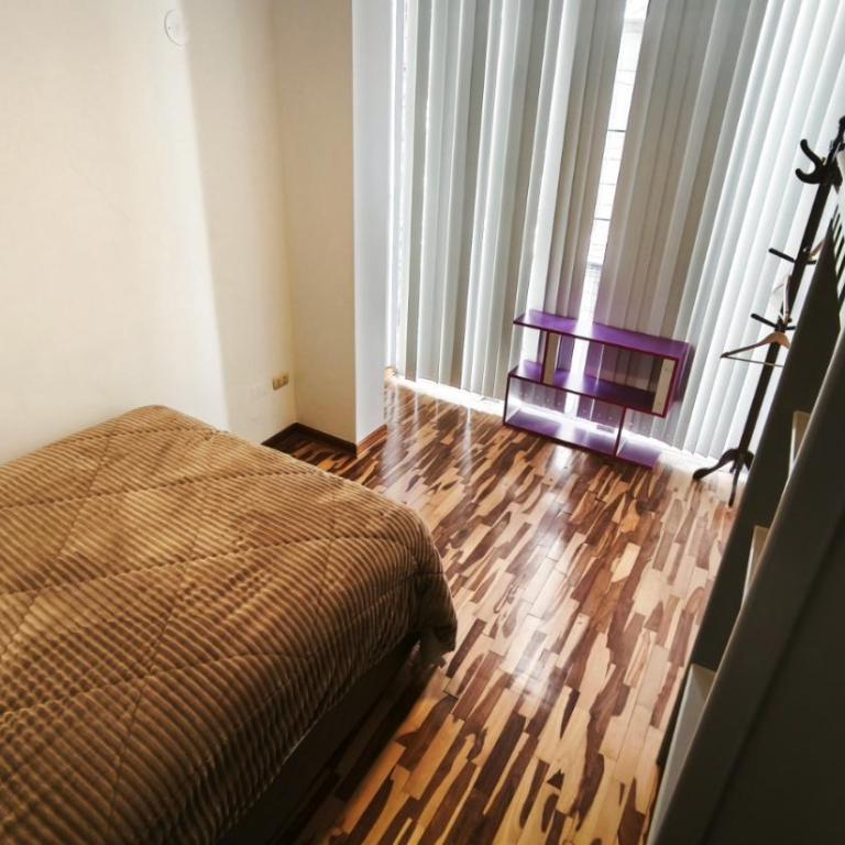 Casa completa, 5 dormitorios y jardín - Casa de 5 dormitorios - 13