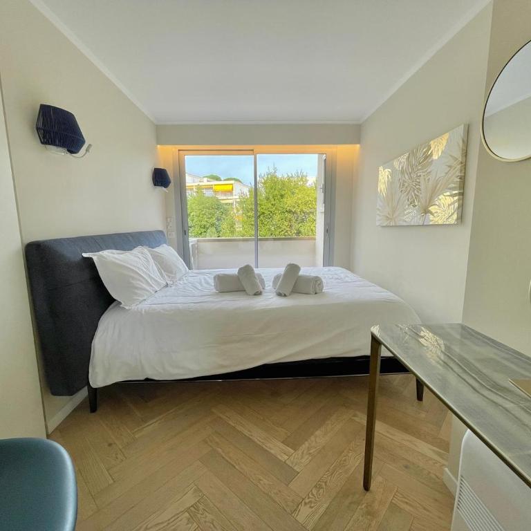 Cannes Appartement 3 pièces vue mer - Appartement 2 Chambres - 21