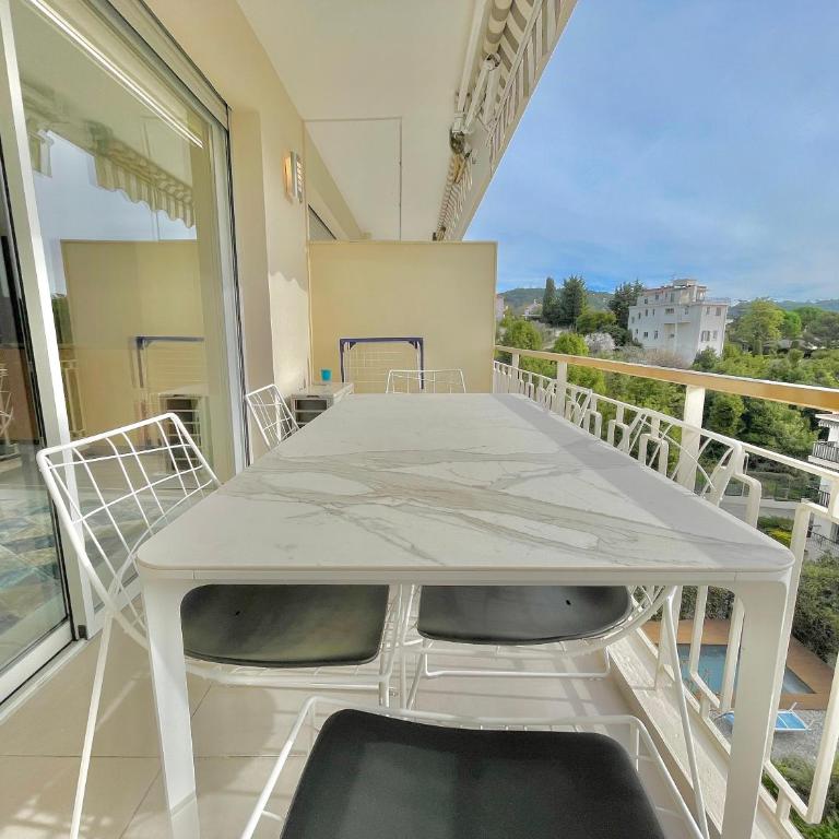 Cannes Appartement 3 pièces vue mer - Appartement 2 Chambres - 27