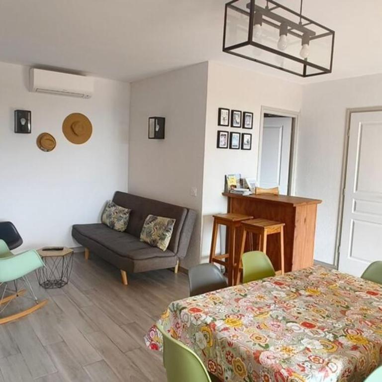 Nice A-C apartment for 6 between the sea and the mountain - Ferienhaus - 2