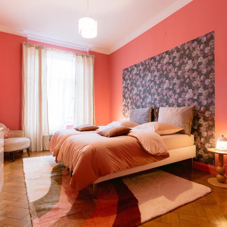 Grand Appartement 90 m2 - 4 Lits -Quartier Imperial - Gare - Centre-ville - Appartamento con 2 Camere da Letto - 4